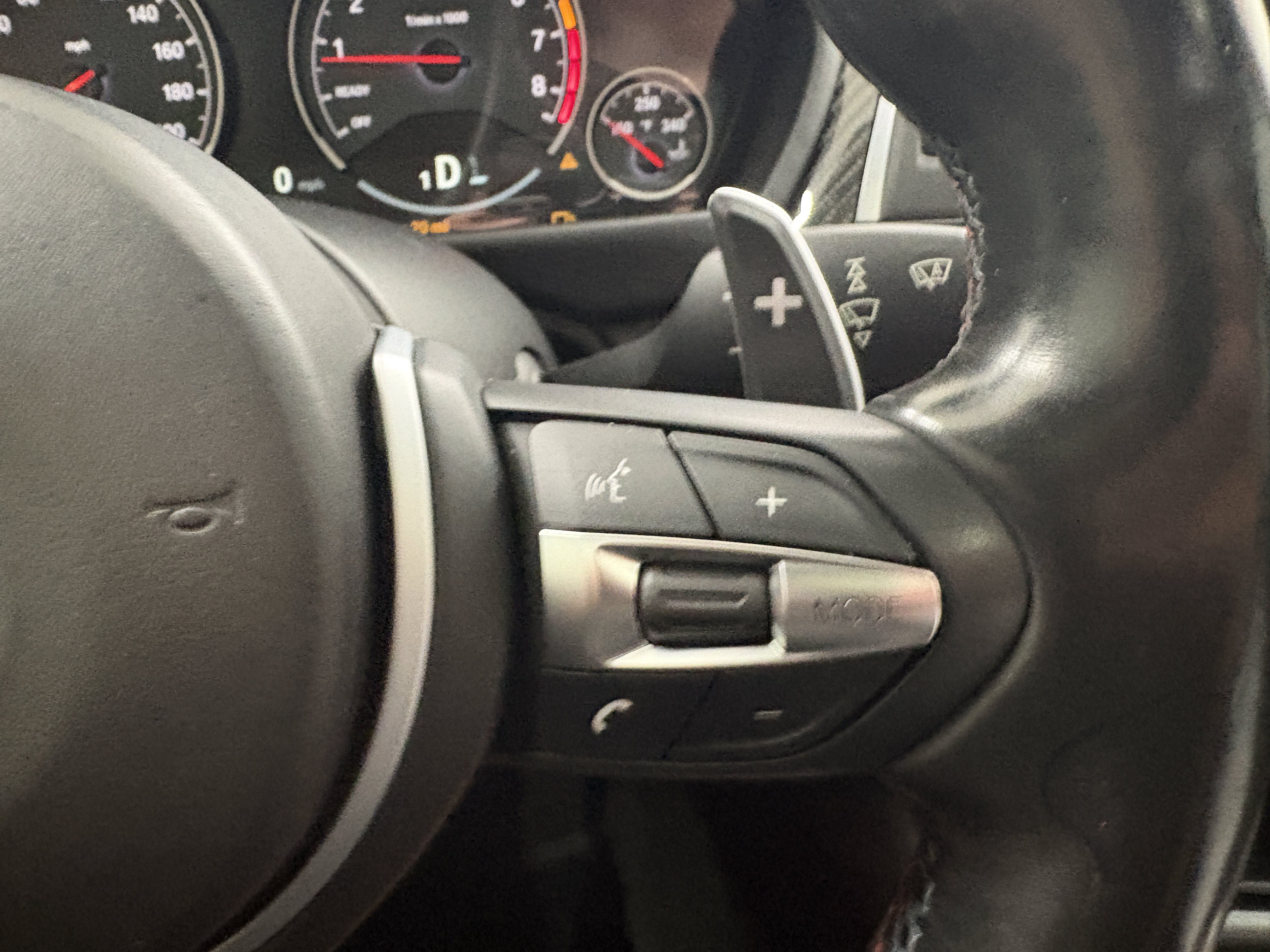 Used 2017 BMW M3 RWD image 34