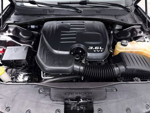 Used 2021 Dodge Charger GT RWD image 10