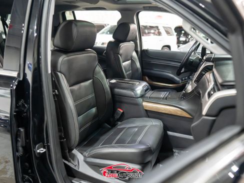 Used 2019 GMC Yukon XL Denali w/ Denali Ultimate Package image 17