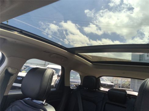 New 2026 Lincoln Corsair Reserve AWD/4WD image 16