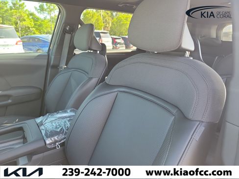 New 2027 Kia Telluride S w/ Towing Package FWD image 26