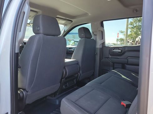 Used 2019 Chevrolet Silverado 1500 Custom Trail Boss w/ Custom Convenience Package image 13