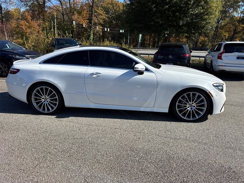 Used 2022 Mercedes-Benz E 450 Coupe image 8