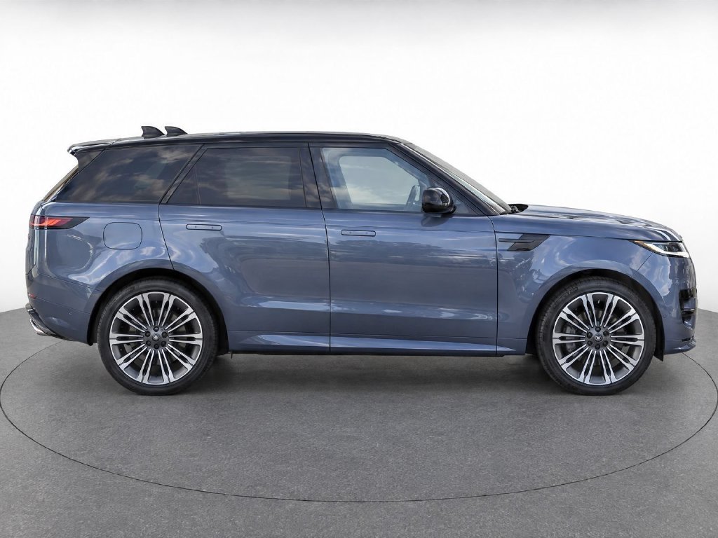 Used 2024 Land Rover Range Rover Sport Dynamic SE AWD/4WD image 7