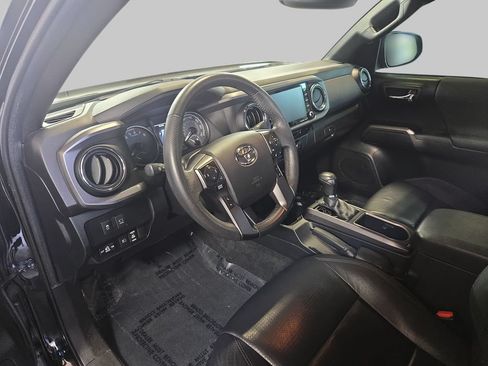 Used 2021 Toyota Tacoma 4x4 Double Cab image 19