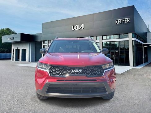 Certified 2023 Kia Sorento S AWD/4WD image 3