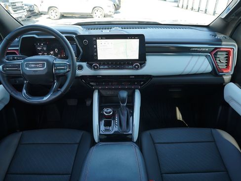 Used 2023 GMC Canyon AT4X AWD/4WD image 7