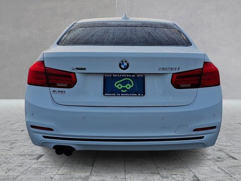 Used 2016 BMW 328i xDrive Sedan AWD/4WD image 6