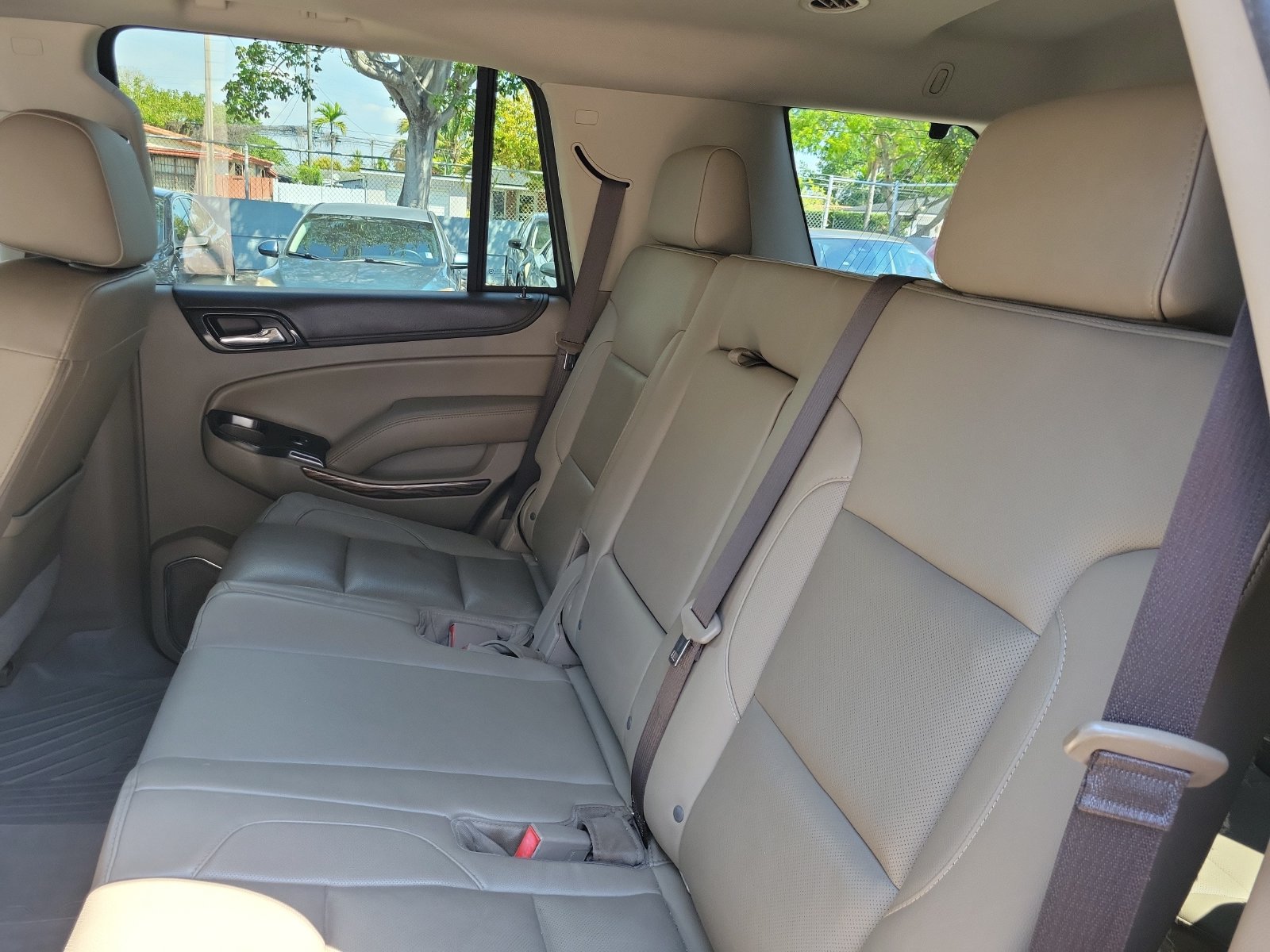 Used 2019 GMC Yukon SLT w/ Open Road Package RWD image 12