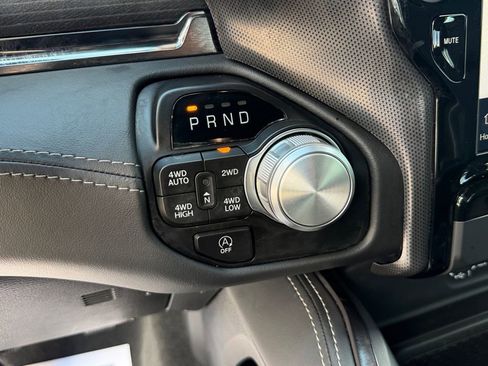 Used 2024 RAM 1500 Limited w/ Body Color Bumper Group AWD/4WD image 28