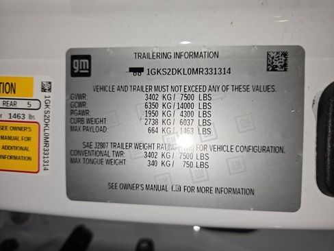 Used 2021 GMC Yukon Denali w/ Denali Premium Package image 36