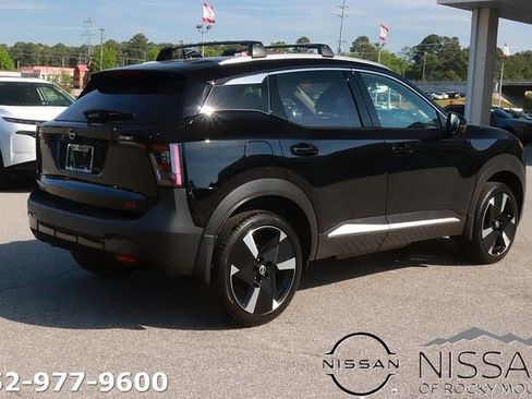 New 2026 Nissan Kicks SR FWD image 5