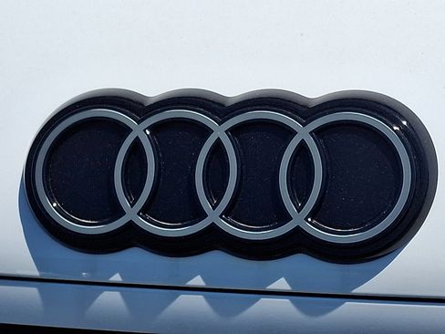 New 2026 Audi Q3 quattro 2.0T AWD/4WD image 19