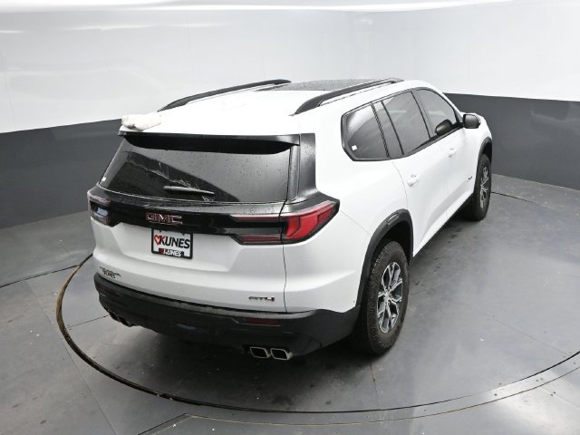 Used 2026 GMC Acadia AT4 w/ Super Cruise Package AWD/4WD image 38