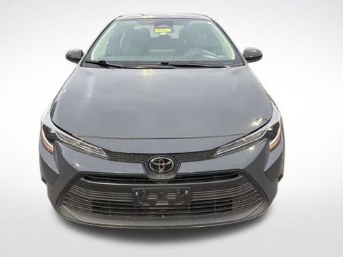 Used 2024 Toyota Corolla LE FWD image 2