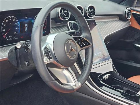 Used 2023 Mercedes-Benz C 300 Sedan image 7