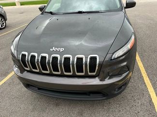 Used 2015 Jeep Cherokee Latitude AWD/4WD video 2
