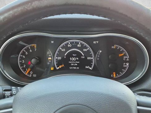 Used 2020 Jeep Grand Cherokee Limited AWD/4WD image 11