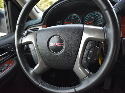 Used 2009 GMC Sierra 1500 SLT w/ Suspension Package, Off-Road image 25