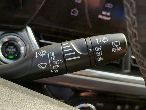 Used 2025 Chevrolet Trax ACTIV w/ Driver Confidence Package image 25