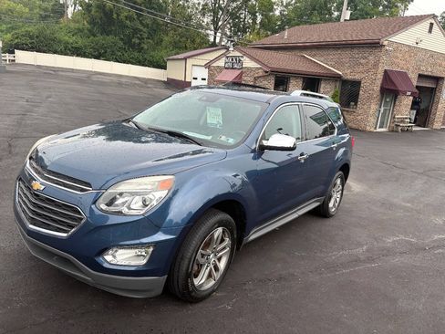 Used 2017 Chevrolet Equinox Premier w/ Enhanced Convenience Package AWD/4WD image 8