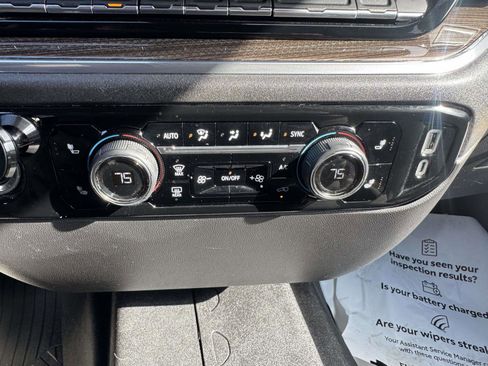 Used 2023 Chevrolet Silverado 1500 LT Trail Boss image 31