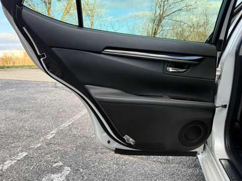 Used 2018 Lexus ES 350 image 15