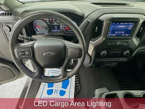 Used 2022 Chevrolet Silverado 1500 Custom Trail Boss AWD/4WD image 12