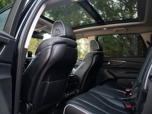 Used 2023 Acura MDX SH-AWD w/ Advance Package image 35