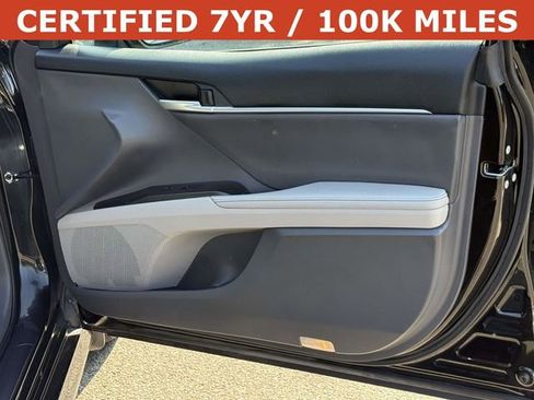 Used 2024 Toyota Camry XLE w/ Navigation Package image 8