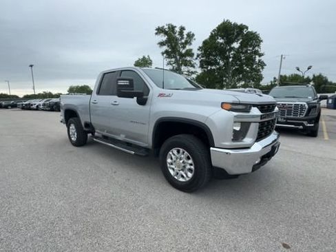 Used 2022 Chevrolet Silverado 2500 LT w/ All Star Edition AWD/4WD image 2