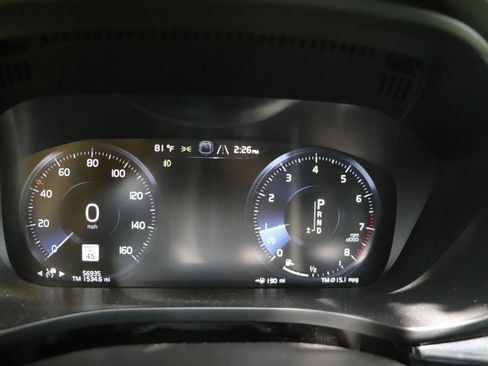 Used 2019 Volvo XC60 T5 R-Design w/ Protection Package Premier AWD/4WD image 14