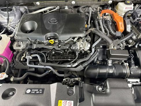 Used 2022 Toyota RAV4 XSE AWD/4WD image 33