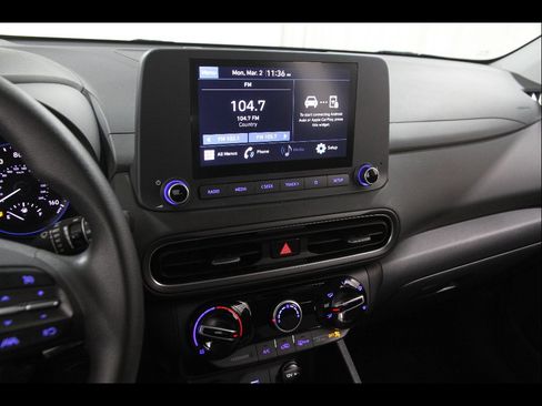 Certified 2023 Hyundai Kona SE image 9