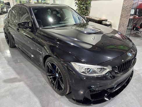 Used 2015 BMW M3 RWD image 3