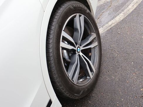 Used 2021 BMW X7 M50i AWD/4WD image 47
