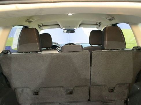 Used 2018 Ford Escape SE image 15