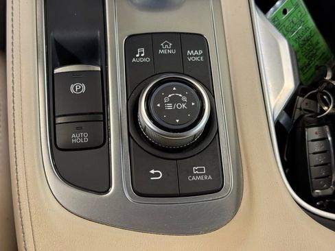 Used 2023 INFINITI QX60 Luxe w/ Performance Audio Package image 37