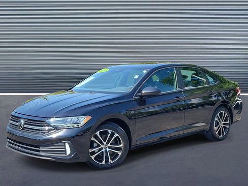 Used 2024 Volkswagen Jetta Sport FWD image 1