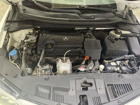 Used 2017 Acura ILX FWD image 25