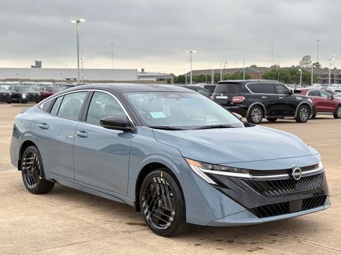 New 2026 Nissan Sentra SR image 5