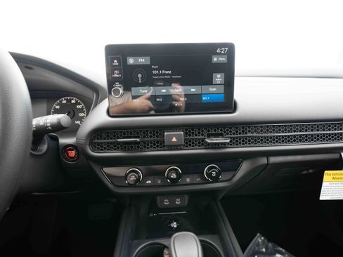 New 2026 Honda HR-V LX image 17