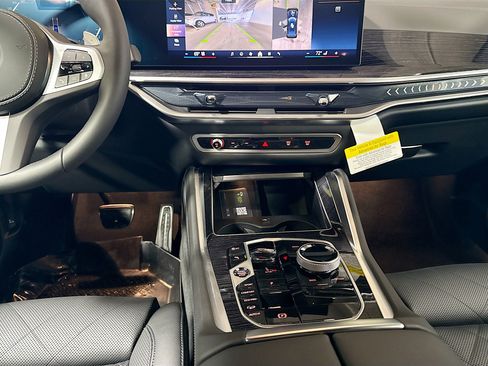 New 2026 BMW X6 xDrive40i w/ Executive Package image 18