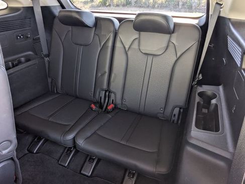 Certified 2023 Kia Sorento EX image 16