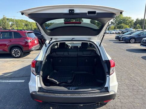 Used 2021 Honda HR-V EX image 8