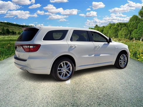 Certified 2022 Dodge Durango R/T image 4