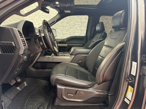 Used 2019 Ford F150 Raptor w/ Equipment Group 802A Luxury image 24