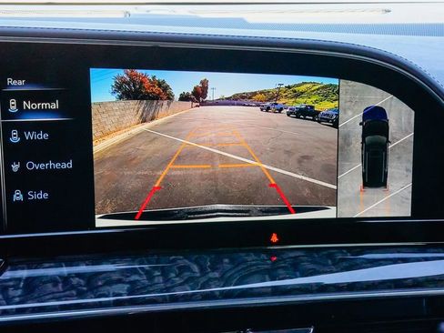 Certified 2021 Cadillac Escalade Premium Luxury image 26