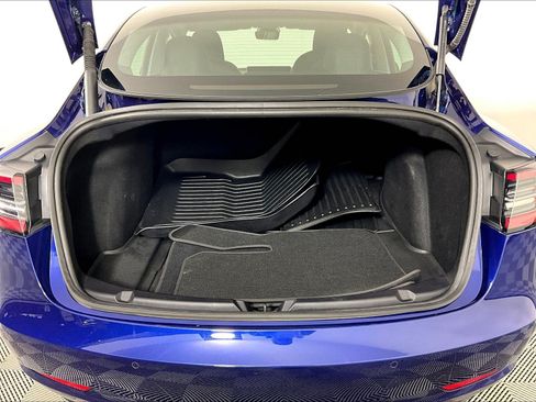 Used 2022 Tesla Model 3 Long Range AWD/4WD image 34