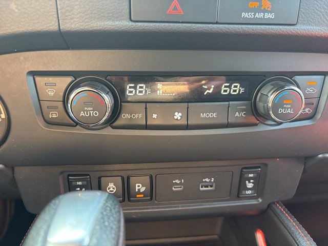 Used 2023 Nissan Frontier PRO-4X w/ Pro Convenience Package AWD/4WD image 17